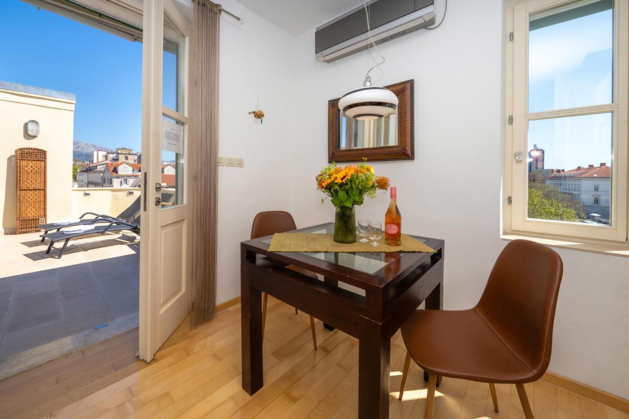 Terazza Grande In Diocletian Tower Apartment Split Exterior photo