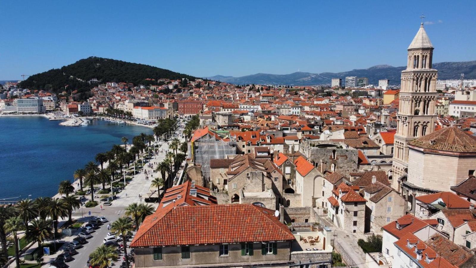 Terazza Grande In Diocletian Tower Apartment Split Exterior photo